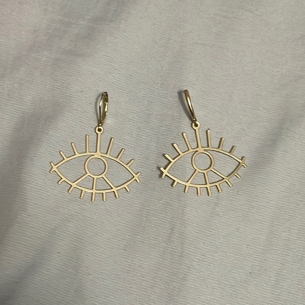 Eye inspired vintage dangle earrings